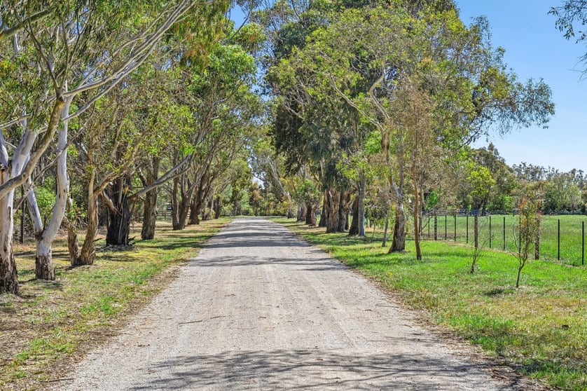 Click to view all images 115 Russells Road Mount Duneed VIC 3217 - Image 3