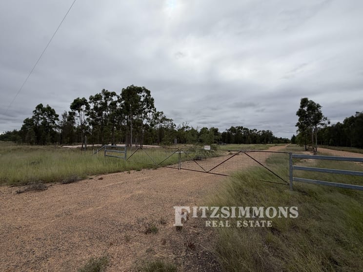 Click to view all images Ducklo QLD 4405 - Image 1