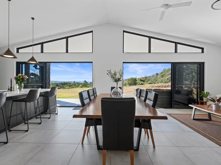 Click to view all images 55 Norfolk Road Summerholm QLD 4341 - Image 3