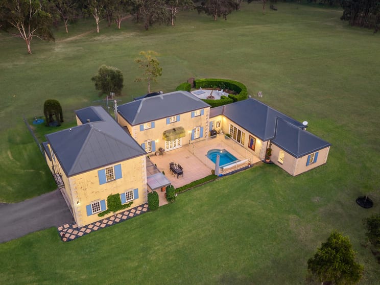 Click to view all images 456 Hermitage Road Pokolbin NSW 2320 - Image 3