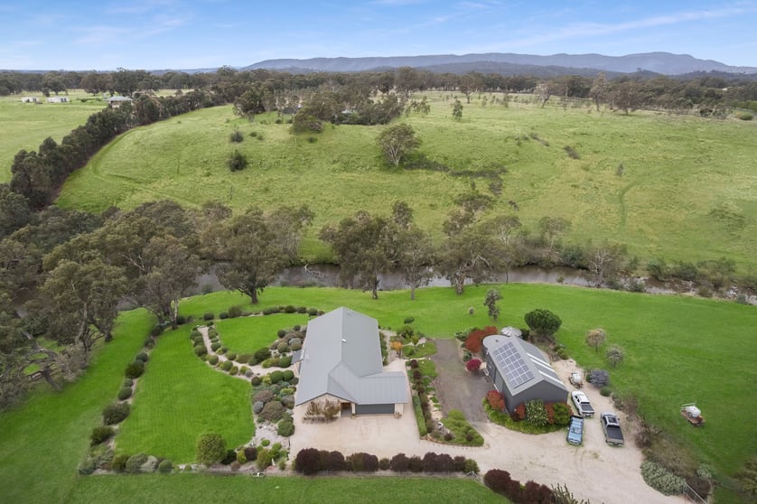 1190 Sugarloaf Creek Road Sugarloaf Creek VIC 3658 - Image 2