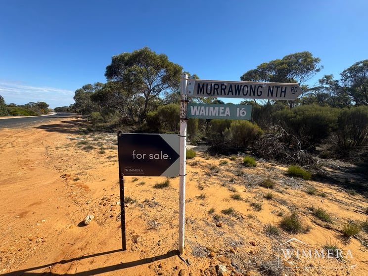 Click to view all images . Murrawong North Road Telopea Downs VIC 3420 - Image 3