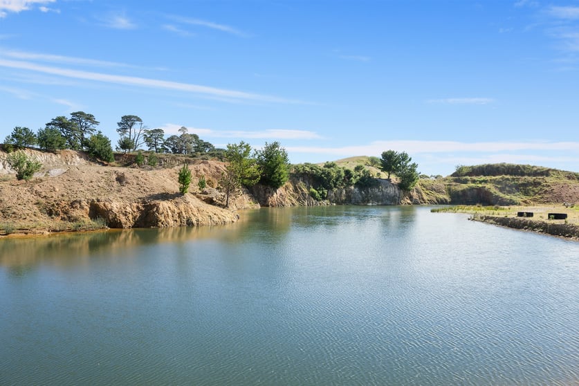 Click to view all images 269 Spring Hill Road Spring Hill NSW 2800 - Image 3