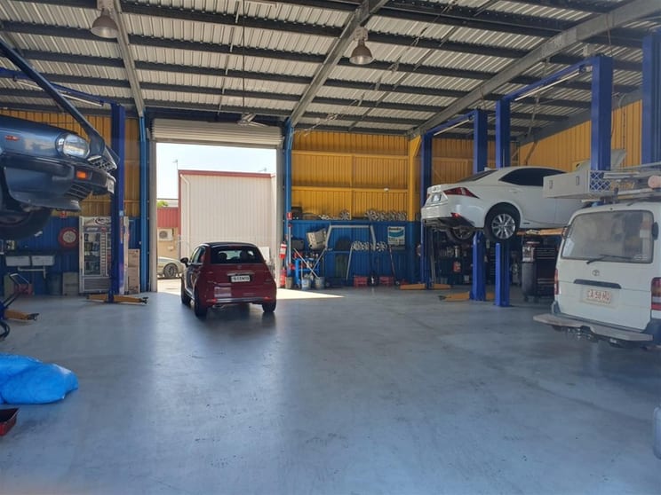 Click to view all images Mechanical Repair business for sale in Winnellie - Image 3