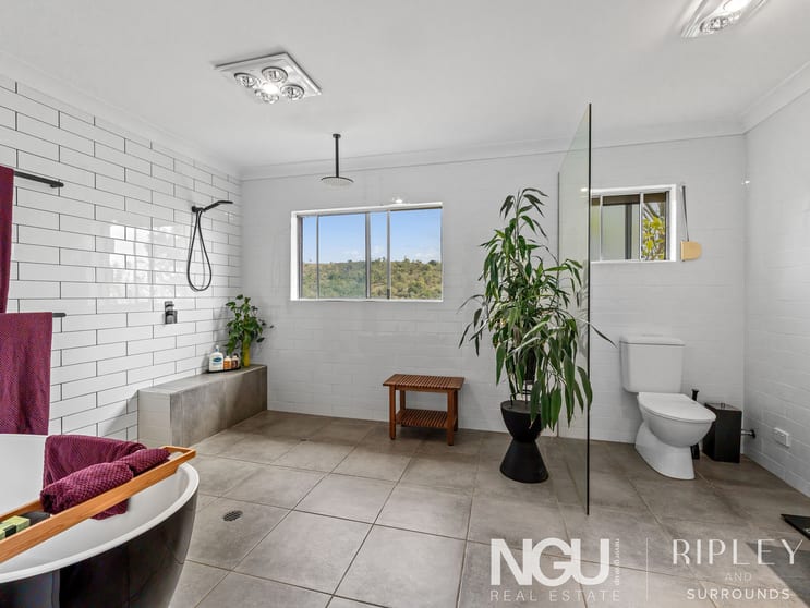 22 Waterhouse Road Summerholm QLD 4341 - Image 2