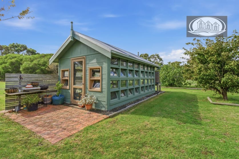Click to view all images 172 Heath Road Portland VIC 3305 - Image 3