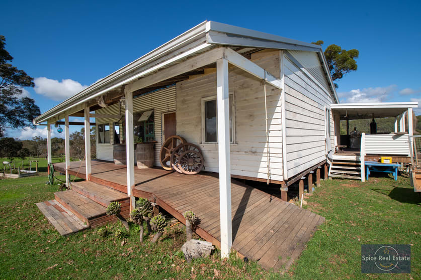 Click to view all images 126 Bidewell Road Kordabup WA 6333 - Image 3