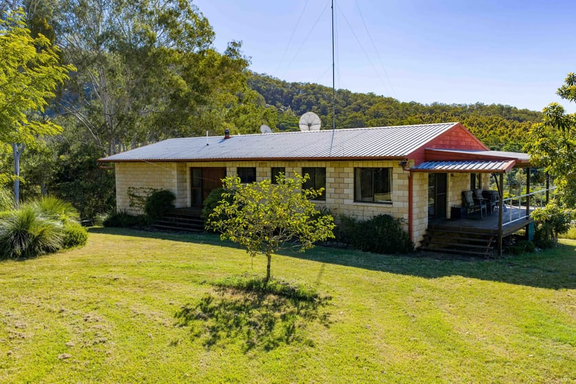 Click to view all images 1476 Kandanga Creek Road Upper Kandanga QLD 4570 - Image 2