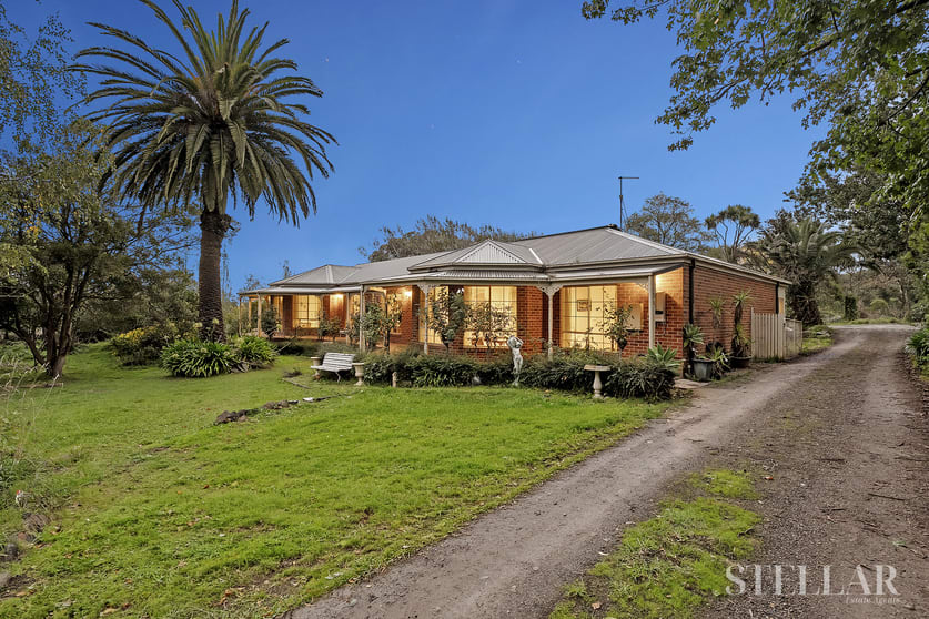 Click to view all images 285 Pakenham Road Pakenham VIC 3810 - Image 1
