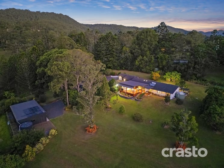 Click to view all images 22 Johns Road Mudgeeraba QLD 4213 - Image 2