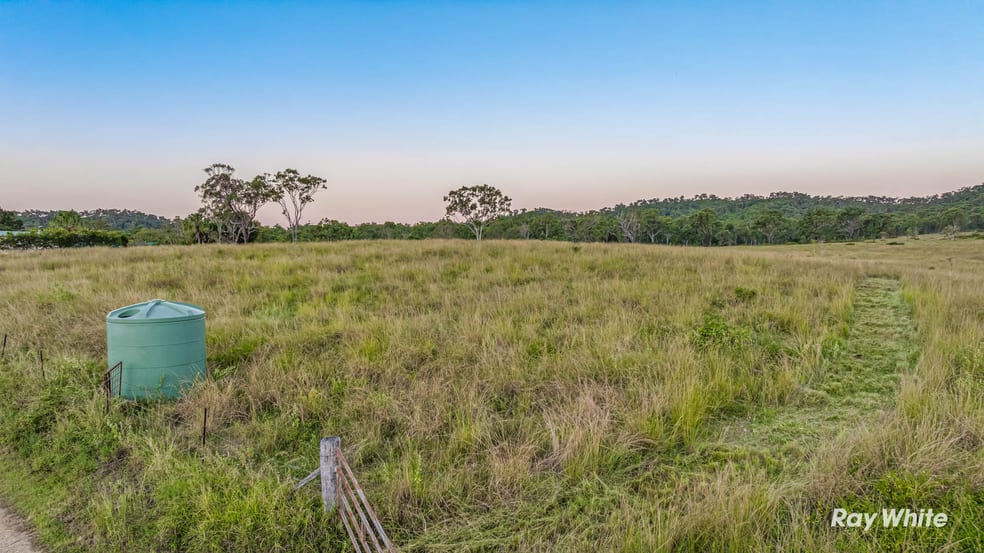 Click to view all images 217 Thompson Point Road Nankin QLD 4701 - Image 2
