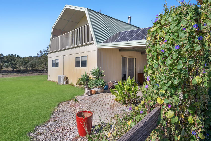 837 Packham Drive Molong NSW 2866 - Image 2