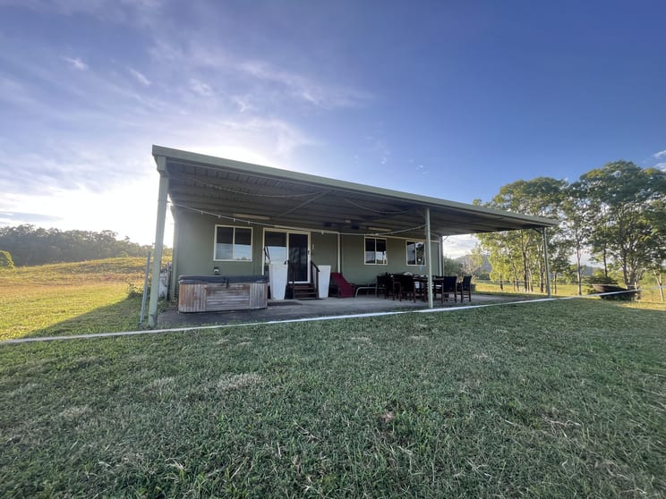 Click to view all images 500 Exmoor Road Bloomsbury QLD 4799 - Image 3