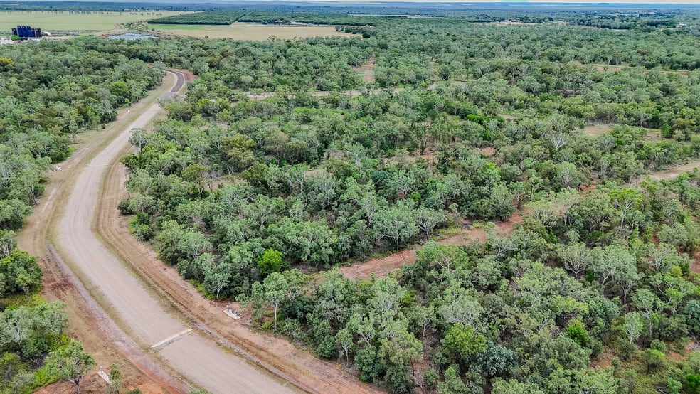 Click to view all images 340 Florina Road Katherine NT 0850 - Image 3