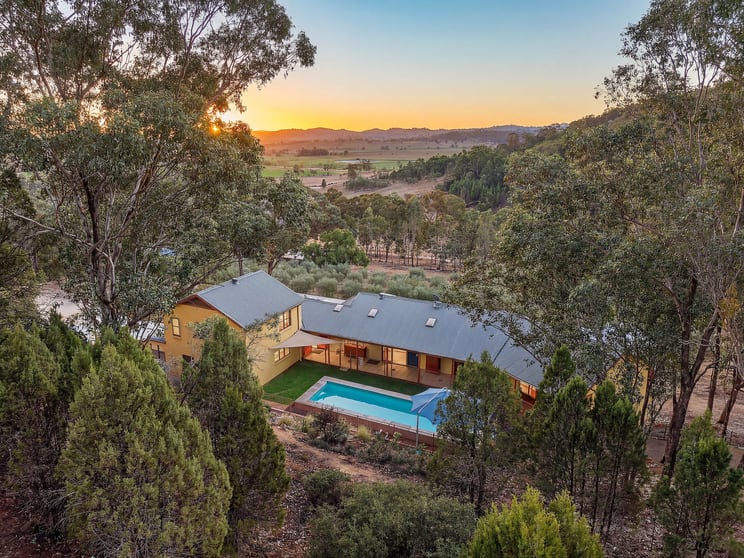 Click to view all images 44 Tierney Lane Mudgee NSW 2850 - Image 1