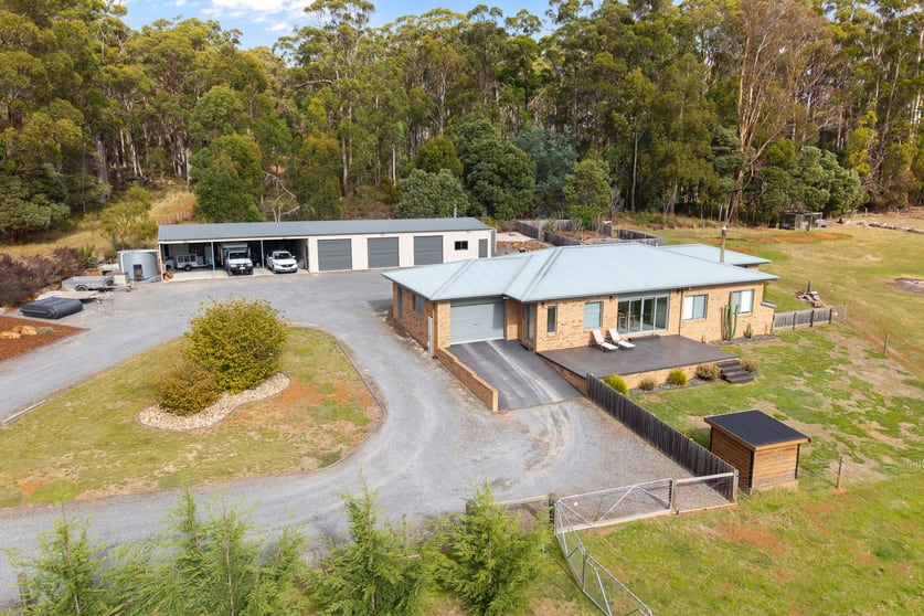 Click to view all images 203A Palmers Road Latrobe TAS 7307 - Image 2