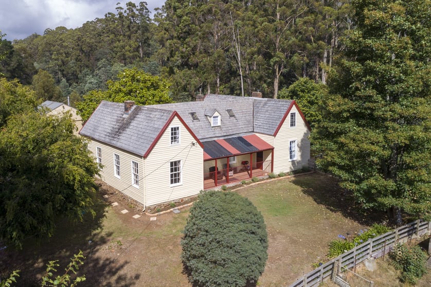 Click to view all images 334 Castra Road Ulverstone TAS 7315 - Image 2