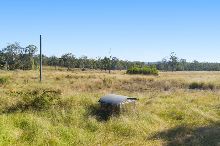 Click to view all images 86 Rossiters Road Lockyer QLD 4344 - Image 3