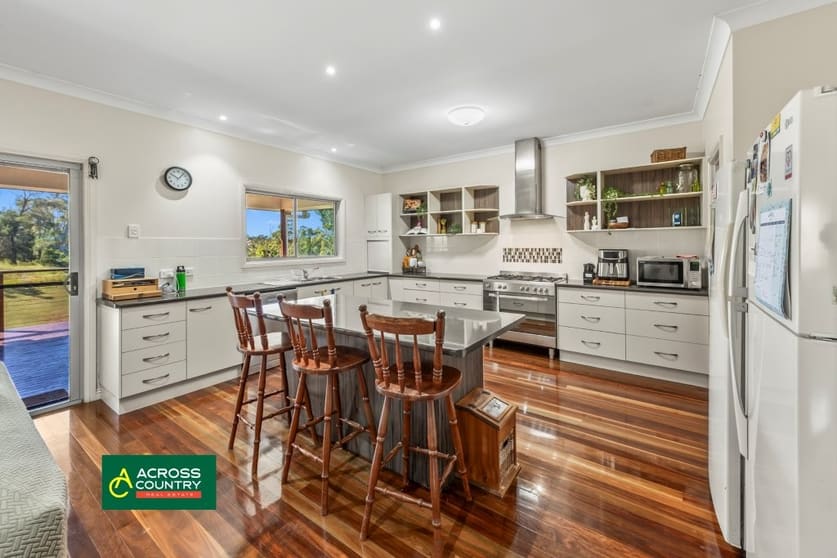 Click to view all images Cloyna QLD 4605 - Image 2