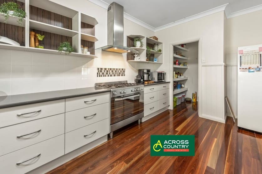 Click to view all images Cloyna QLD 4605 - Image 3