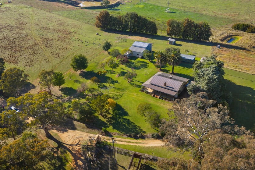 Click to view all images 126 Woodlands Road Young NSW 2594 - Image 2