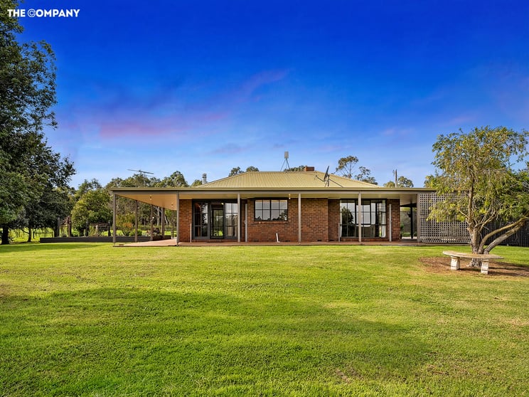 Click to view all images 155 Forest Road Labertouche VIC 3816 - Image 3