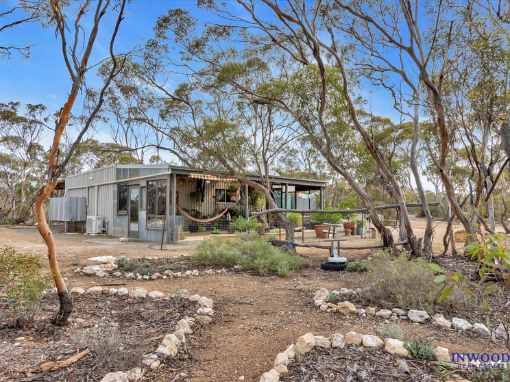 Click to view all images 52 Tumbella Road Fisher SA 5354 - Image 3