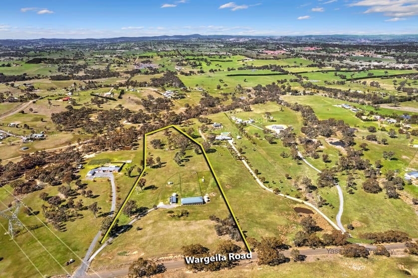 Click to view all images 442 Wargeila Road Yass NSW 2582 - Image 1