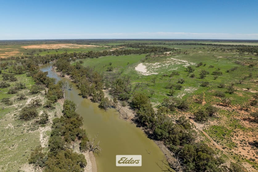 Click to view all images 1122 Silver City Highway Wentworth NSW 2648 - Image 1