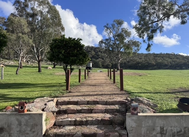 Click to view all images 231 Wilkinsons Lane Euroa VIC 3666 - Image 2