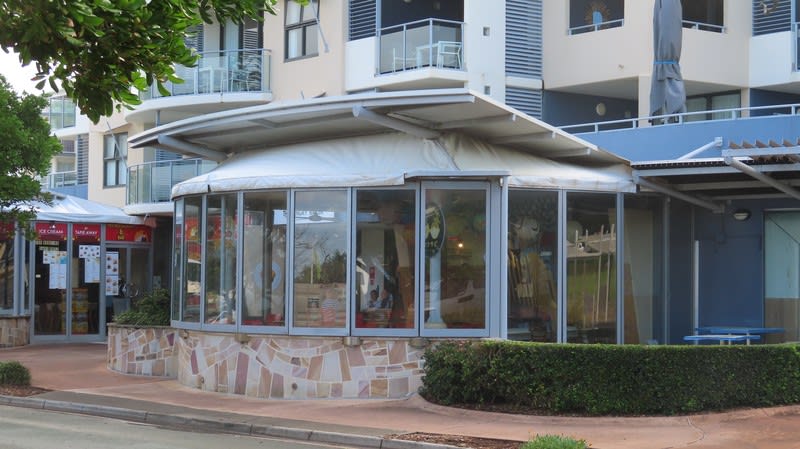 Click to view all images Food, Beverage & Hospitality business for sale in Kings Beach - Image 3