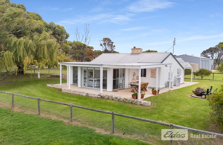 Click to view all images 928 Nora Creina Road Robe SA 5276 - Image 2