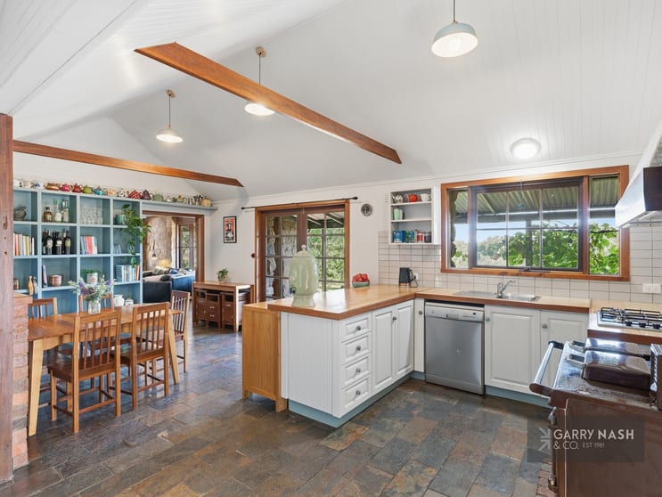 Click to view all images 419 Old Coach Road Byawatha VIC 3678 - Image 3