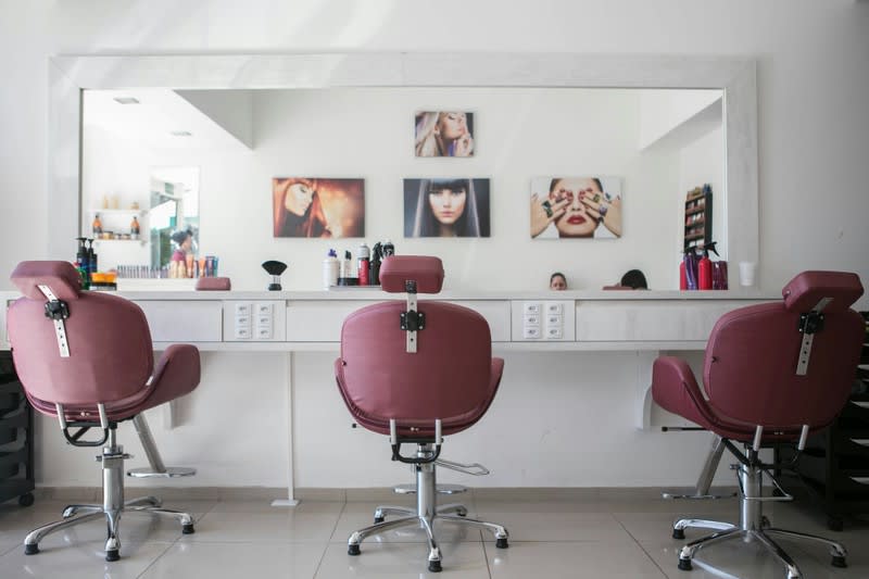 Click to view all images Beauty Salon business for sale in Glen Huntly - Image 1