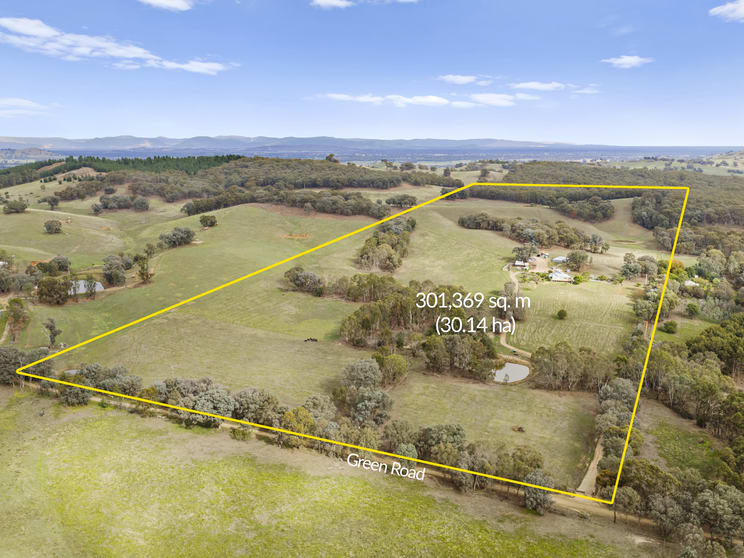 Click to view all images 180 Green Road Lurg VIC 3673 - Image 3