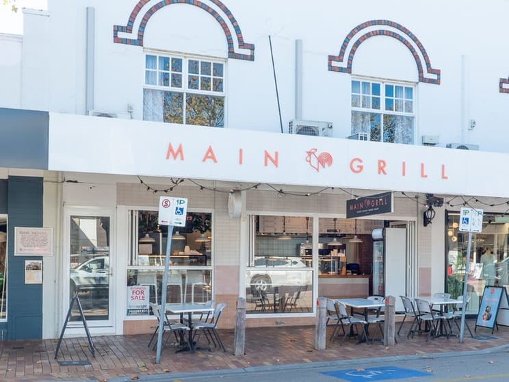 74 Main Street Mornington VIC 3931 - Image 2