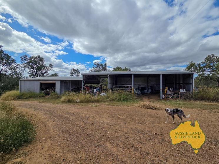 Click to view all images 108 CATTLE CREEK ROAD Mundowran QLD 4626 - Image 3