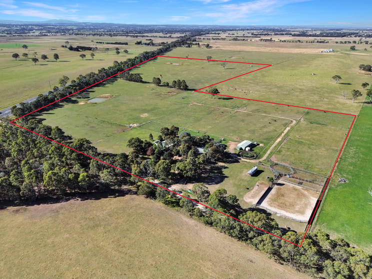 Click to view all images 25 Andersons Lane Hillside VIC 3875 - Image 1