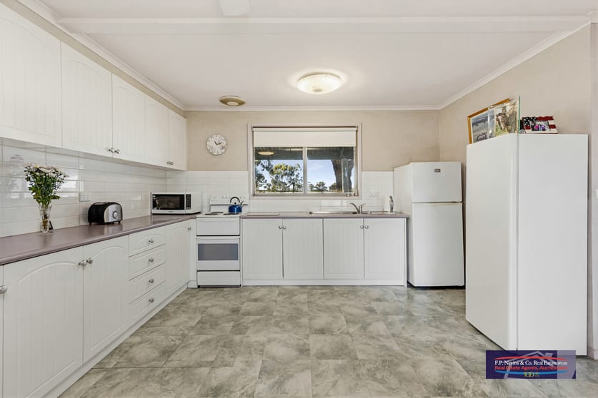 Click to view all images 1971 Wimmera Highway Newbridge VIC 3551 - Image 2