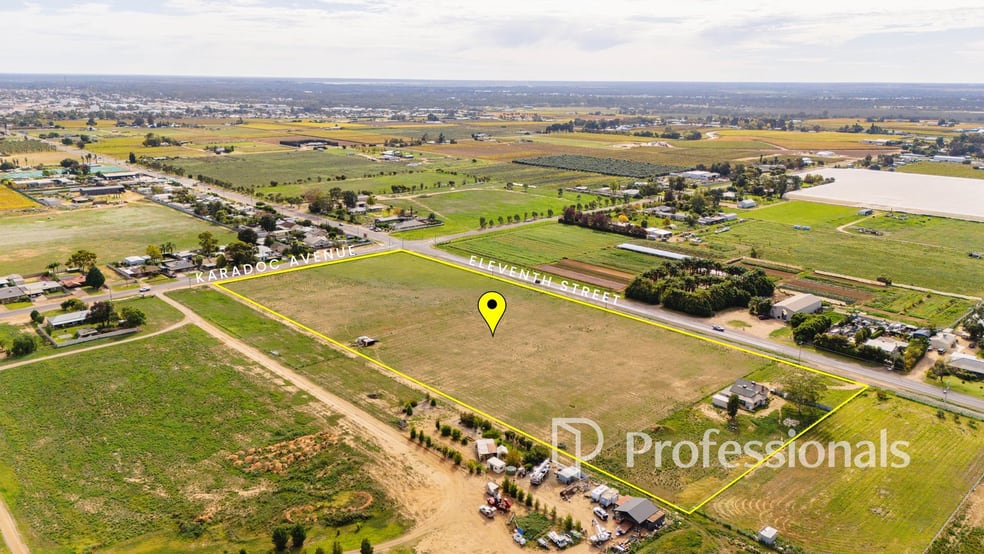 Click to view all images 2875 Eleventh Street Irymple VIC 3498 - Image 2