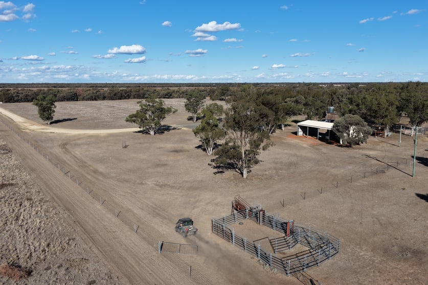 Click to view all images 208 Forest Way Wee Waa NSW 2388 - Image 2