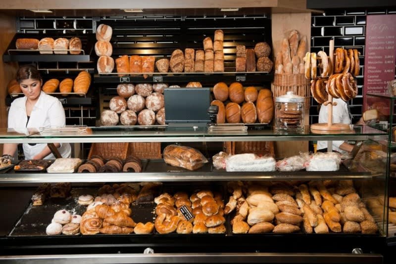Click to view all images Bakery business for sale in Yeppoon - Image 1