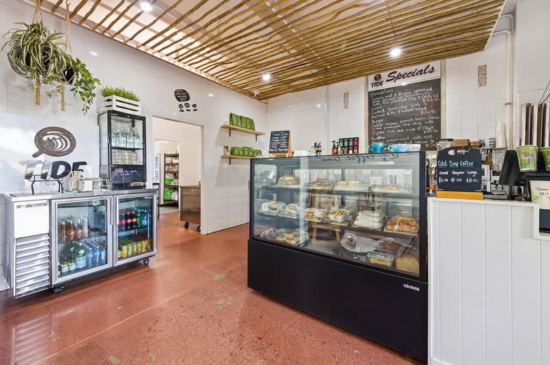 Click to view all images Cafe & Coffee Shop business for sale in Townsville City - Image 2