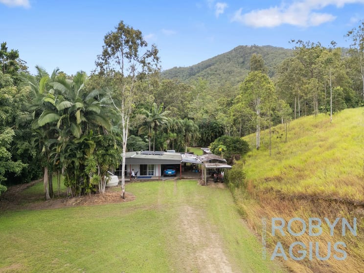 Click to view all images 4869 Mackay Eungella Finch Hatton QLD 4756 - Image 3