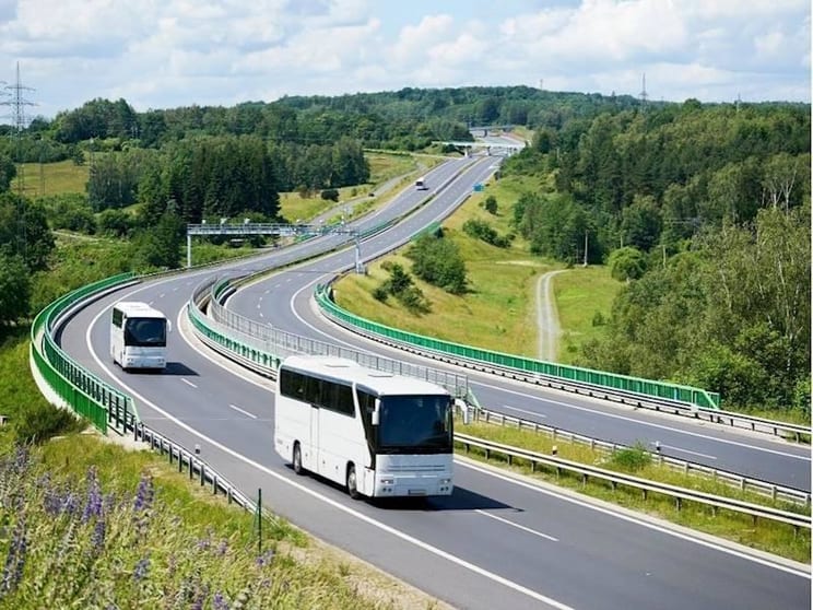 Click to view all images Car / Bus / Truck business for sale in New England NSW - Image 3