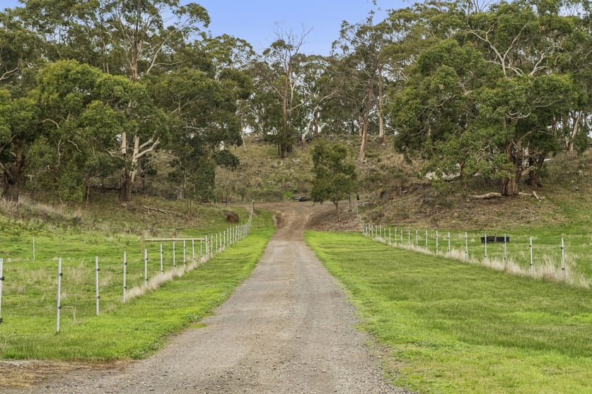 2584 Princes Highway Pomborneit VIC 3260 - Image 2