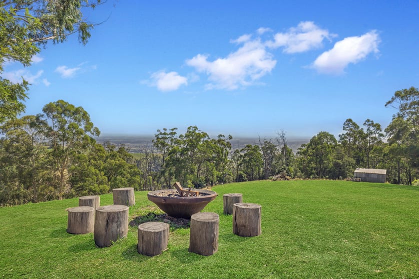 Click to view all images 372 Earls Road Yarragon South VIC 3823 - Image 3