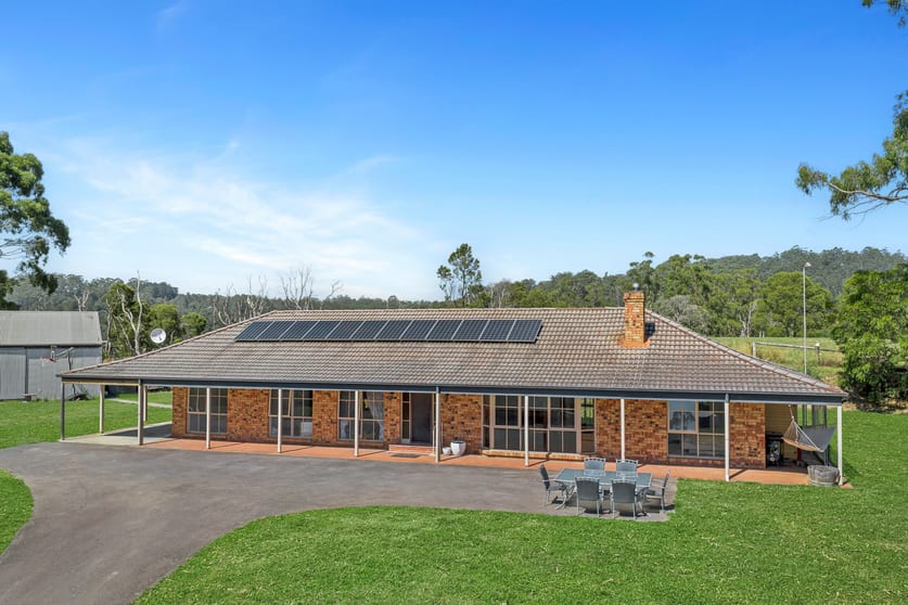 Click to view all images 372 Earls Road Yarragon South VIC 3823 - Image 2