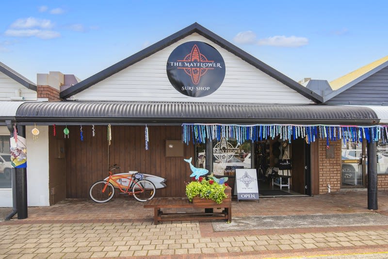 Clothing & Accessories  business for sale in Augusta - Image 1