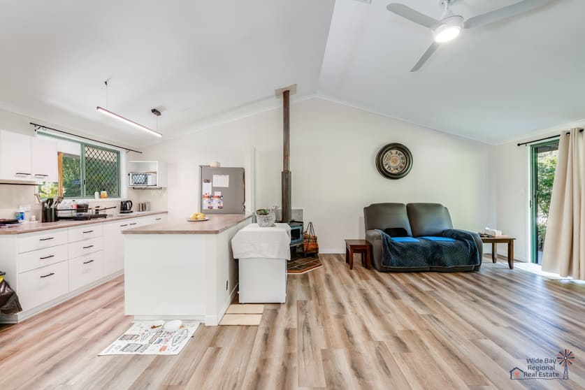 Click to view all images 41 Bunns Road Apple Tree Creek QLD 4660 - Image 3